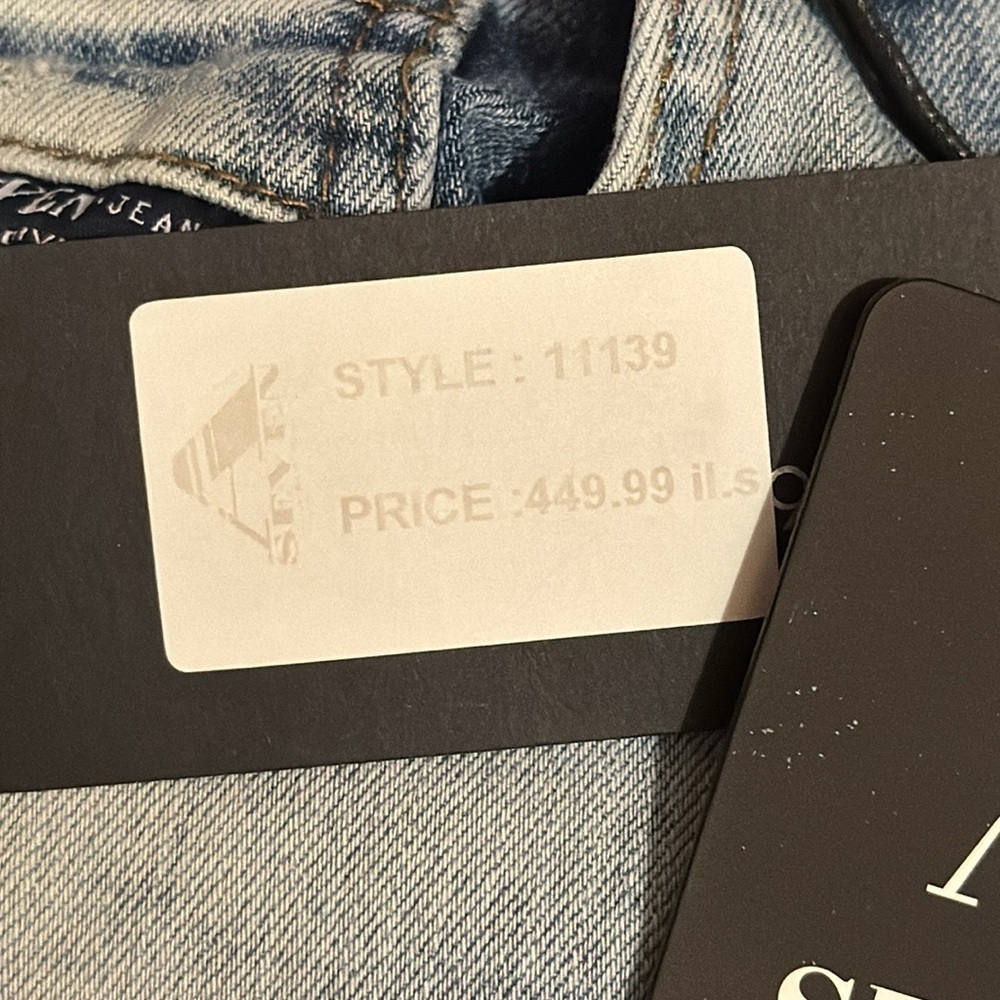 NWT A Seven Jeans Denim Distressed Low Rise Straight Leg Jeans - Picture 12 of 12